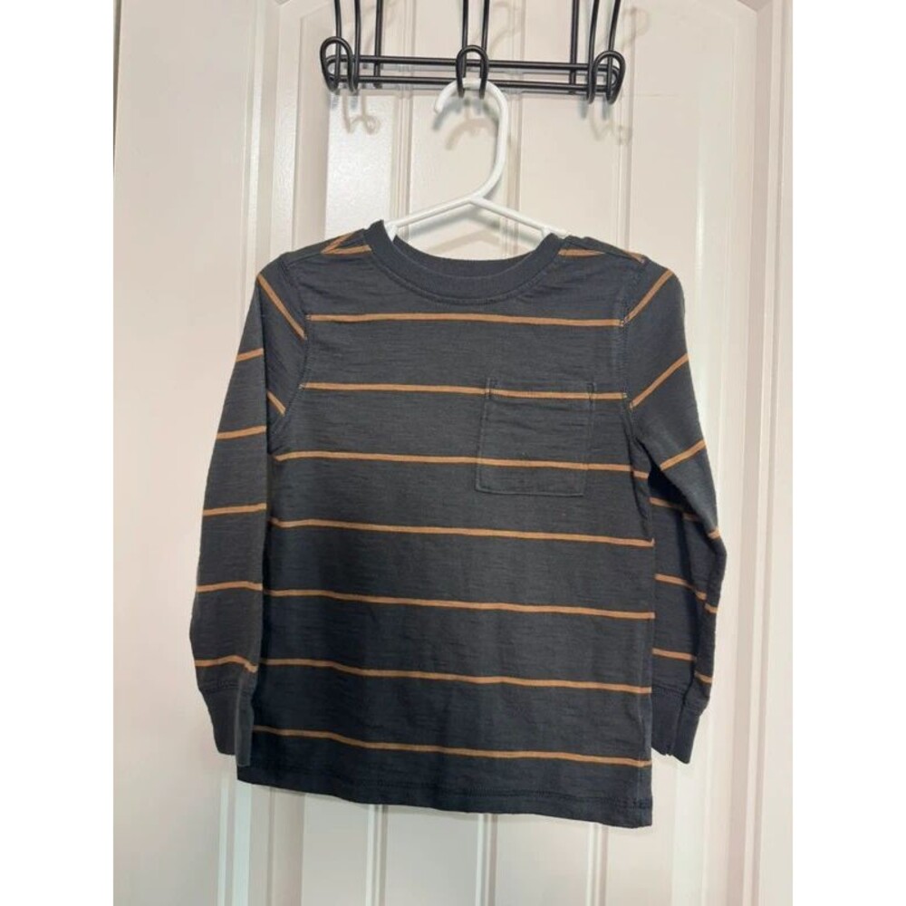 Old Navy Toddler Boys Grey Tan Striped Pocket T-Shirt 3T
